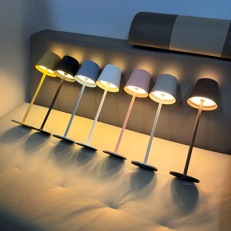 LED Bordslampa – Trådlös, Beröringskontroll & Dimbar Ljus | Veska