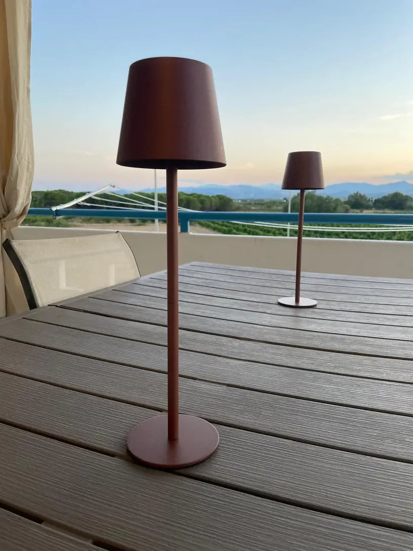 LED Bordslampa – Trådlös, Beröringskontroll & Dimbar Ljus | Veska