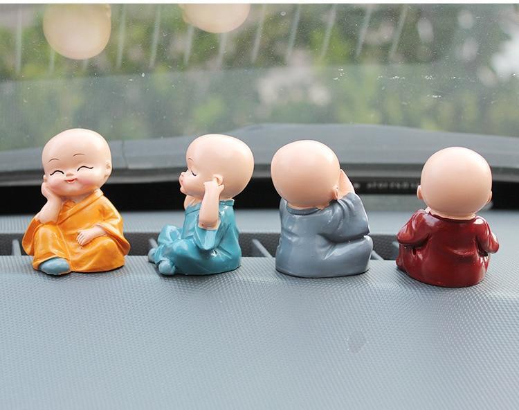 Little Monk Figurer 4-delars Set | Veska