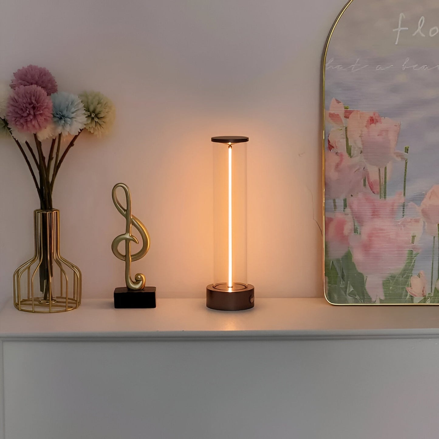 Ljus Svärd Bordslampa med Justerbar Ljusstyrka – Kyra | Veska
