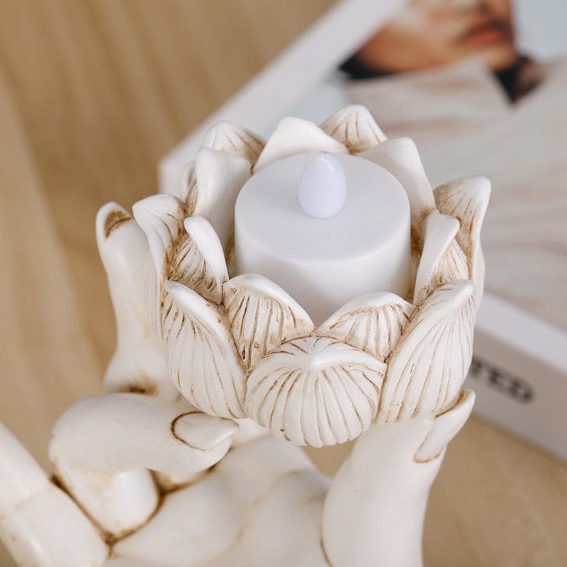 Lotus Buddha Hand Ljusstake | Veska