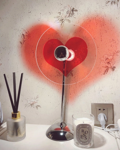LoveGlow – Elegant Bordslampa med Uppladdningsbart LED | Veska