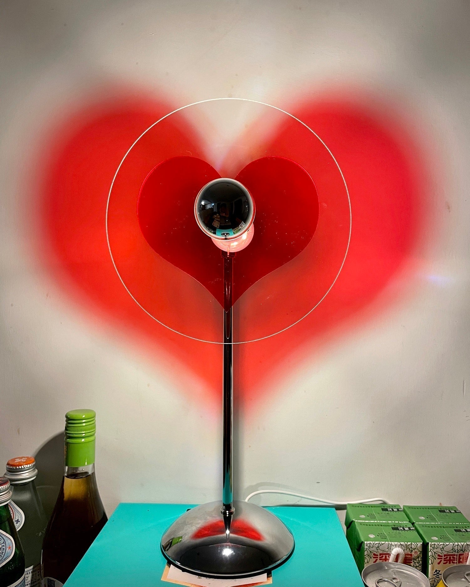 LoveGlow – Elegant Bordslampa med Uppladdningsbart LED | Veska