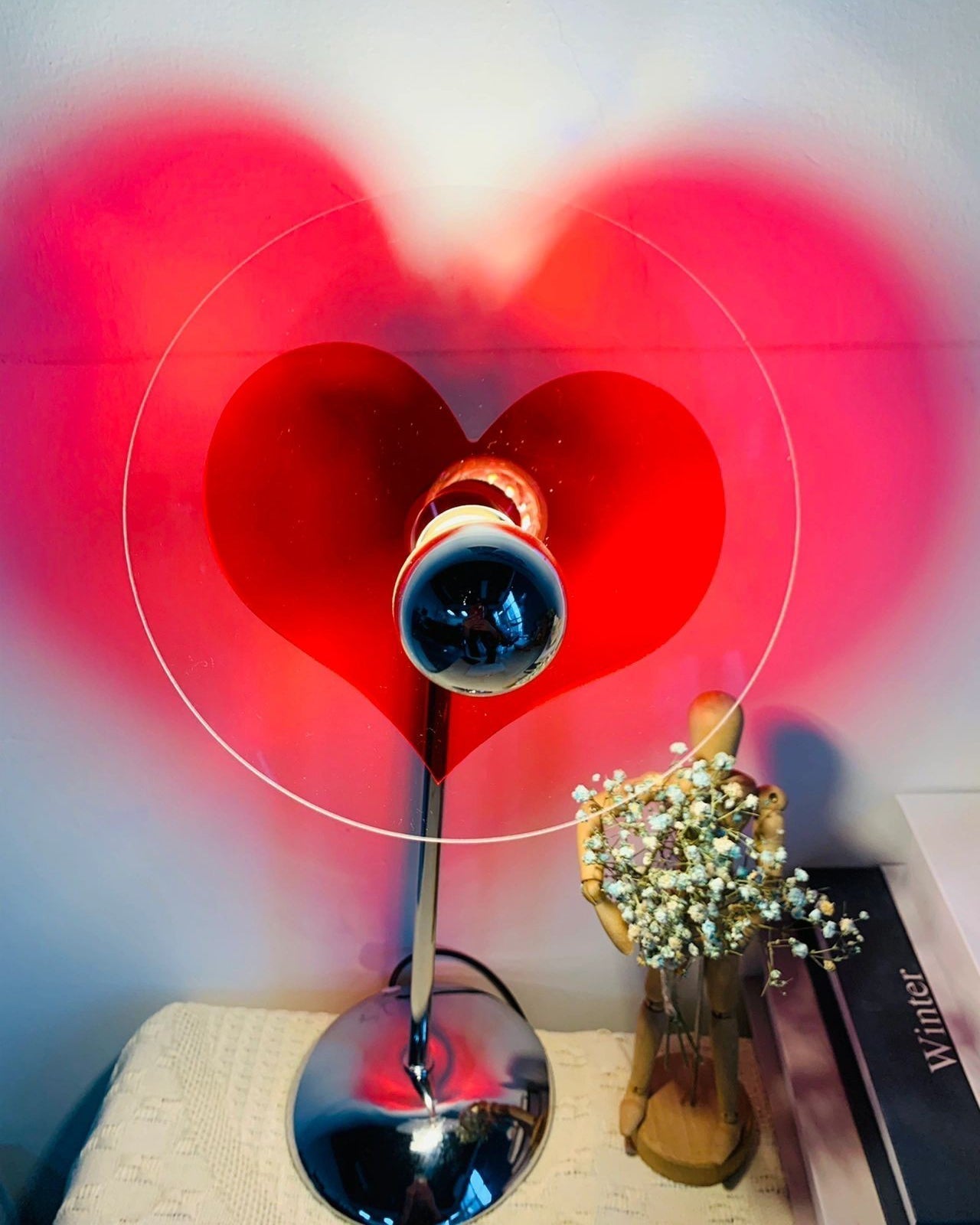 LoveGlow – Elegant Bordslampa med Uppladdningsbart LED | Veska