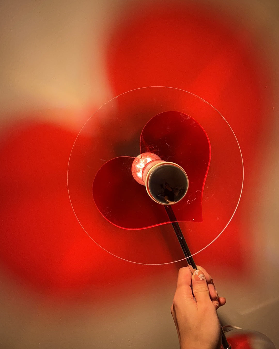 LoveGlow – Elegant Bordslampa med Uppladdningsbart LED | Veska