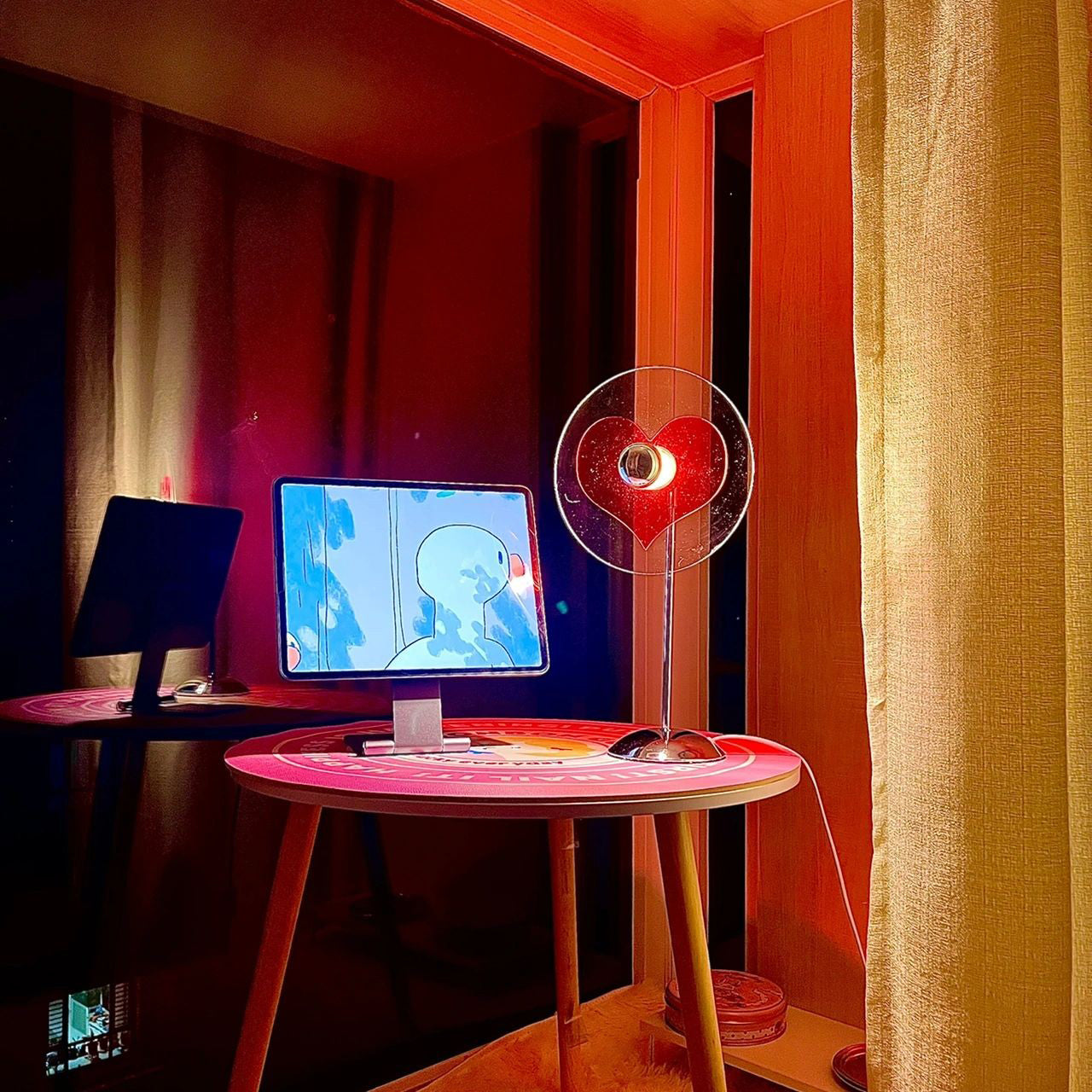 LoveGlow – Elegant Bordslampa med Uppladdningsbart LED | Veska