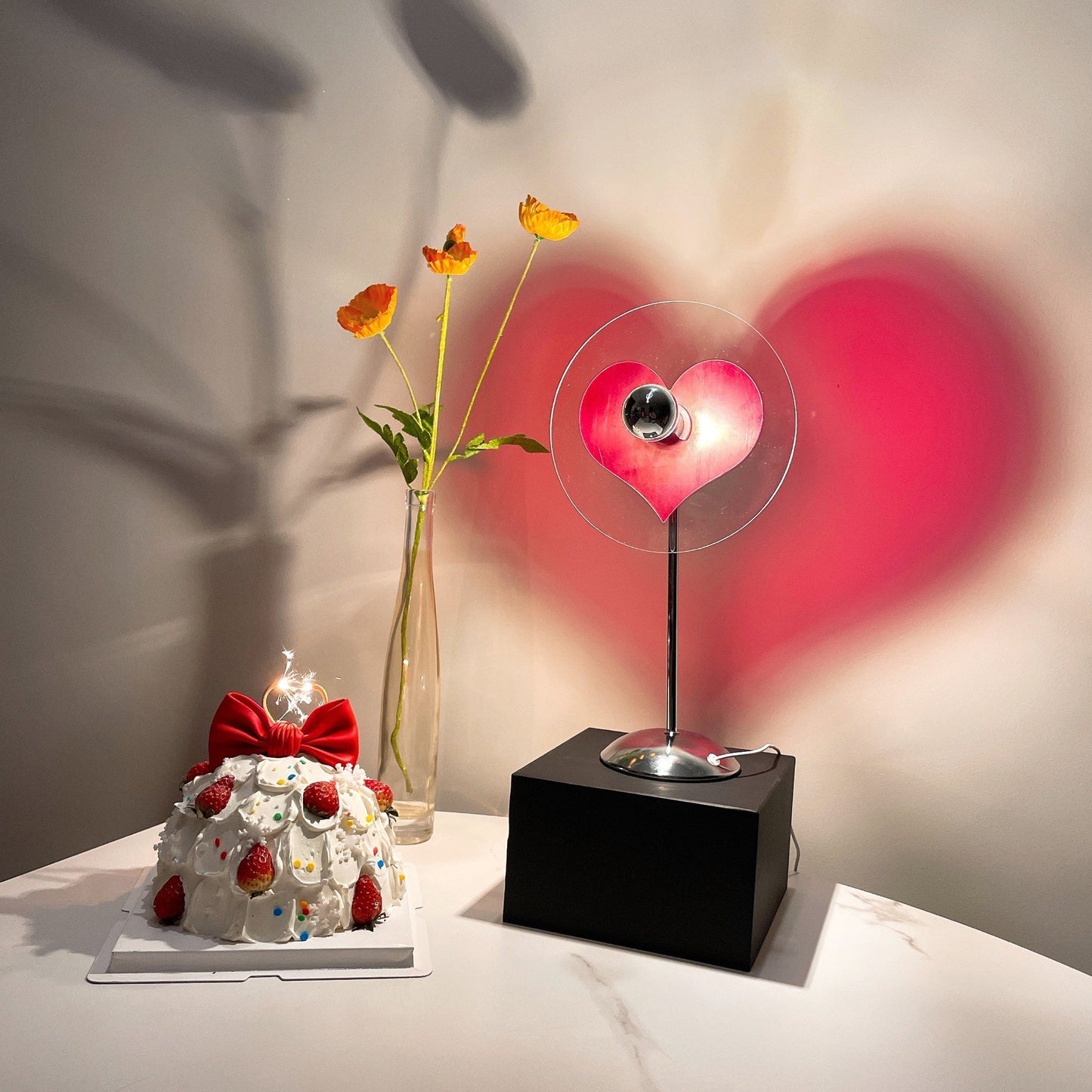 LoveGlow – Elegant Bordslampa med Uppladdningsbart LED | Veska