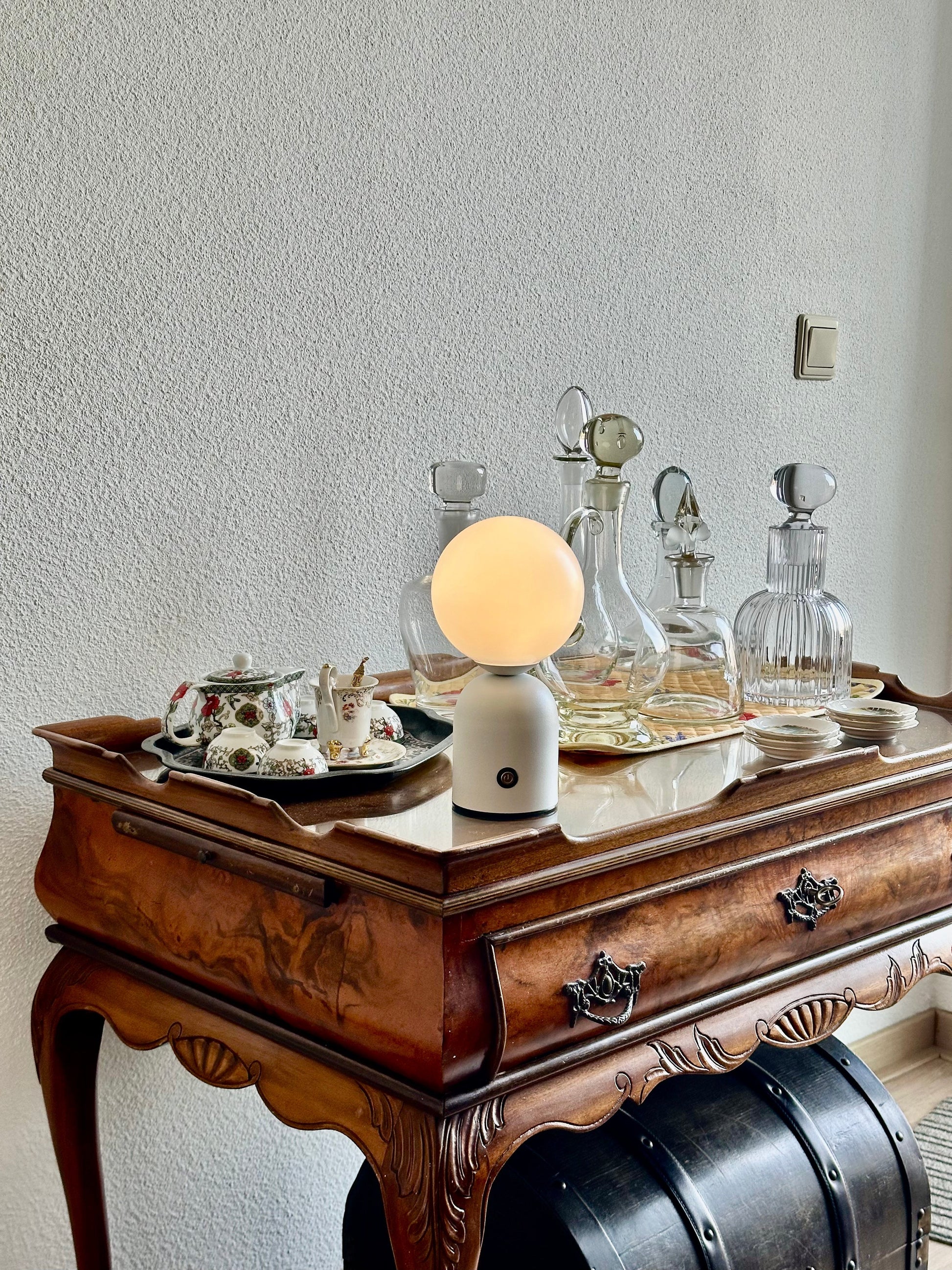 LumièreSereine – Elegant Bordslampa för Lugnt Atmosfär Veska