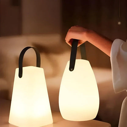 LuminaFusion Lampa – Bärbar Vattentät Sladdlös Bordslampa med Fjärrkontroll | Veska