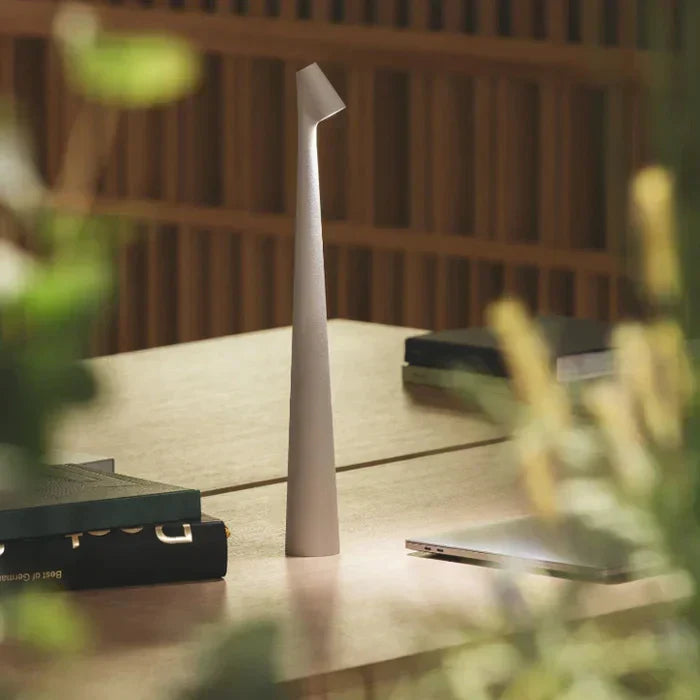 LuminEssence Glow Sculpting Bordslampa | Veska