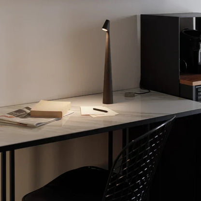 LuminEssence Glow Sculpting Bordslampa | Veska