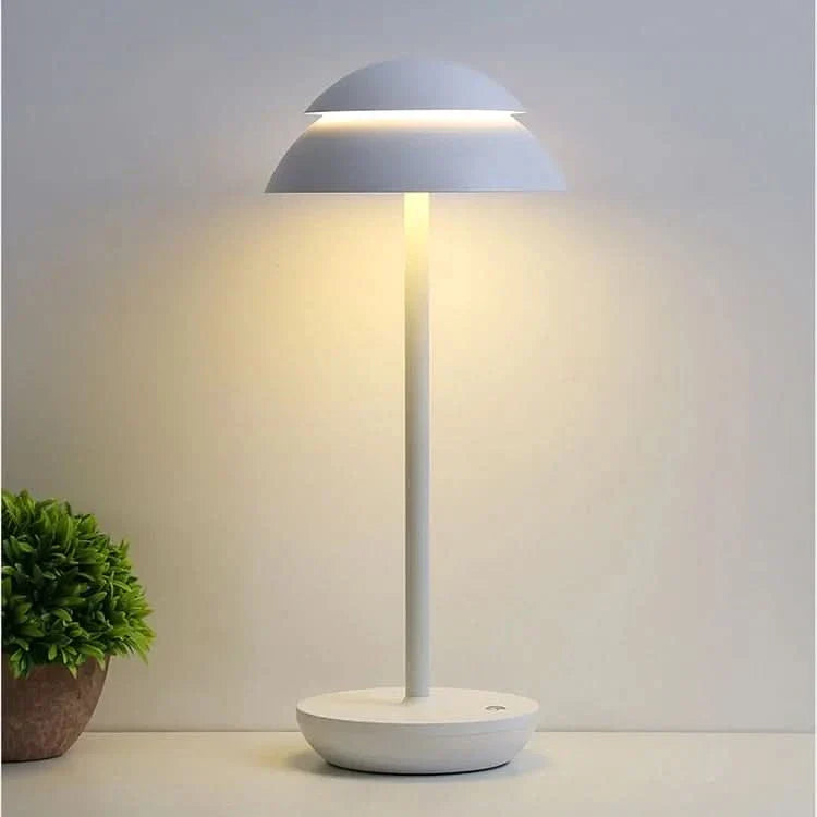 Luminous Prestige Bordslampa – Trådlös Skandinavisk LED-lampa | Veska Vit