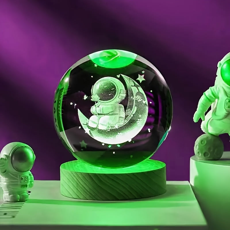 LumiSphere - Lyxig 3D Kristall Bordslampa med Träbas Veska 7 Färger - Astronaut