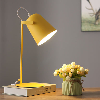 LumiTouch – Minimalistisk bordslampa med stativbas och touchkontroll Veska Gul
