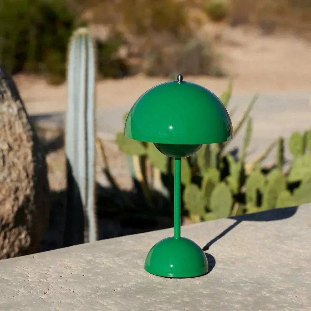 Lunaire - LED bordslampa för en modern atmosfär | Veska
