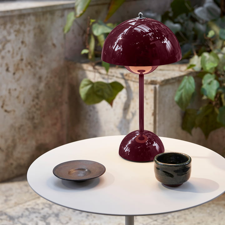 Lunarglo | LED bordslampa | Veska