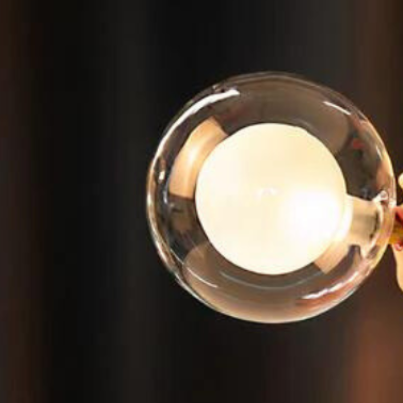 Luxe Bordslampa för Stiliga Interiörer - EleganceCraft | Veska