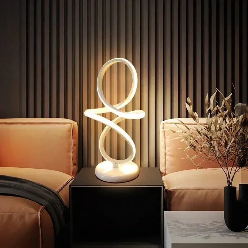 Luxe Lines Bordslampa | Veska