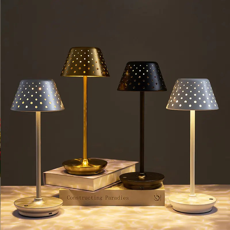LuxeGlow – Bärbar LED Bordslampa för Moderna Interiörer Veska