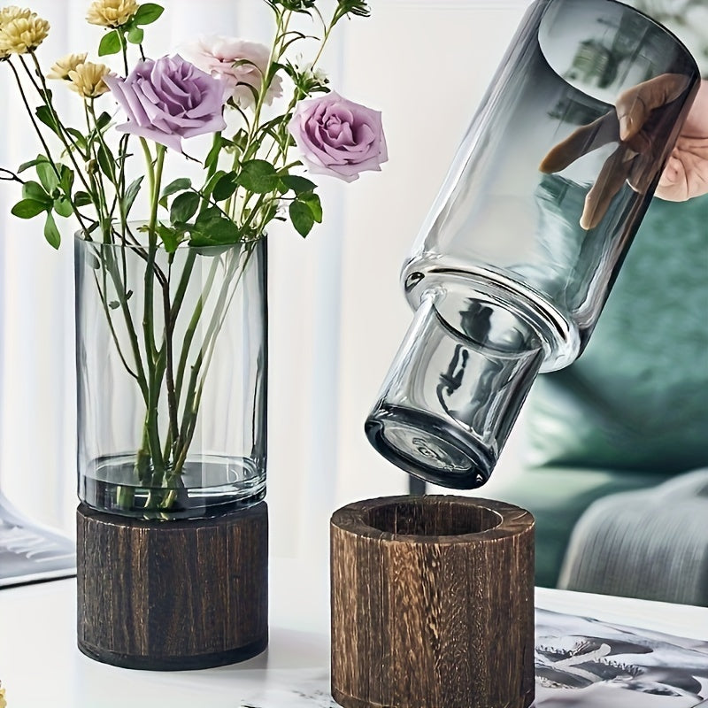 Lyxig glasvas med träbas Elegant och modern | Veska