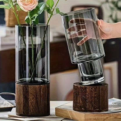 Lyxig glasvas med träbas Elegant och modern | Veska