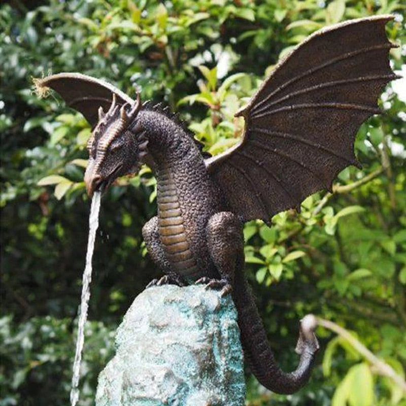 Majestätisk eldandande drakfontänskulptur | Veska