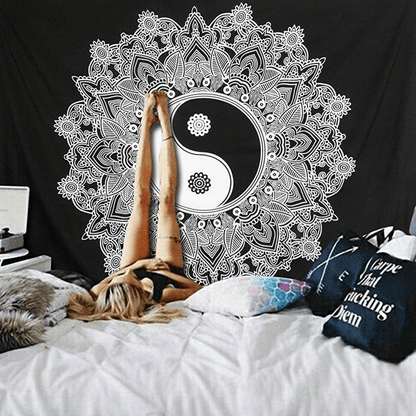 Mandala Yin Yang Tapestry | Veska