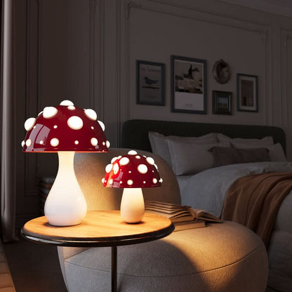 Manita LED Bordslampa – Amanita Svampdesign | Veska Liten