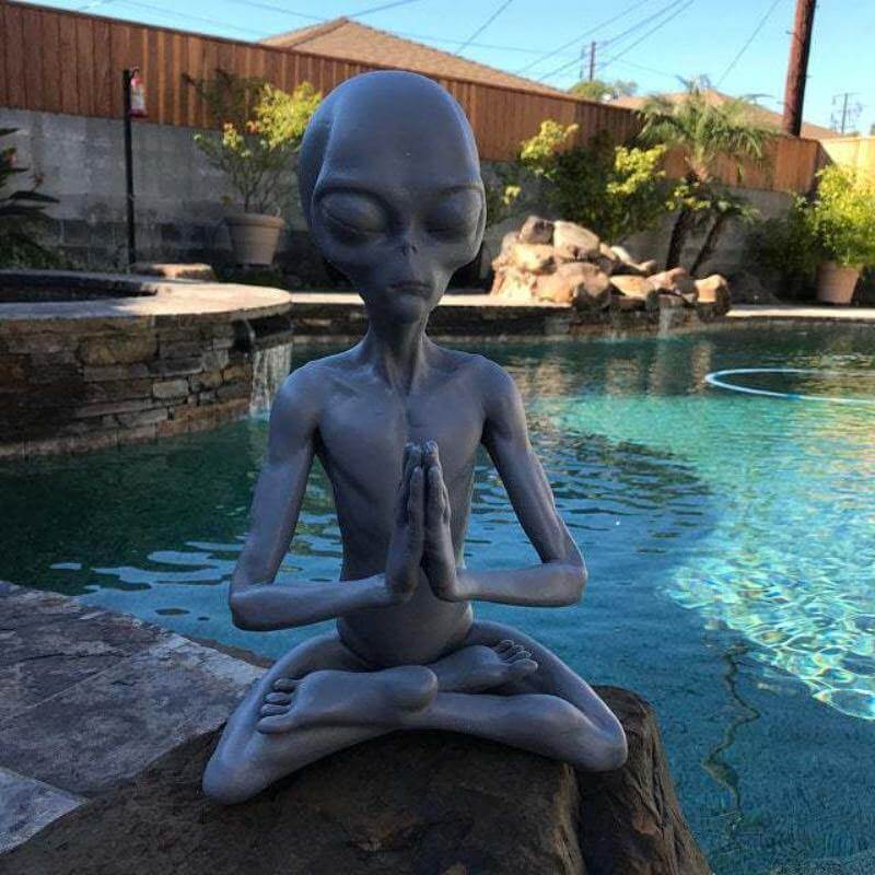Meditating Alien Resin Trädgård Hem Dekor | Veska