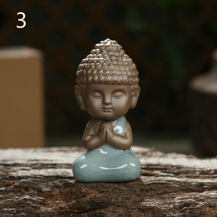 Mini Buddha-statyn i keramik och porslin | Veska