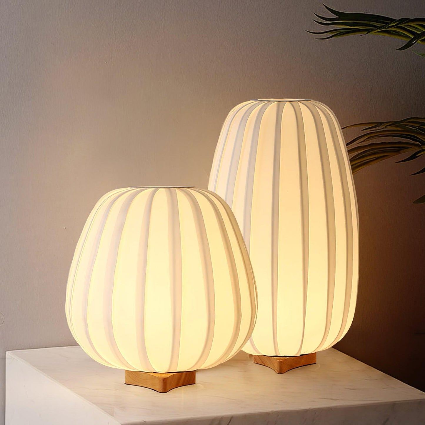 Minimalistisk Bordslampa med Bambubas | Veska