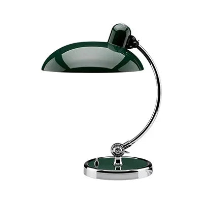 Minimalistisk bordslampa med en varm, skandinavisk look | Veska Grön