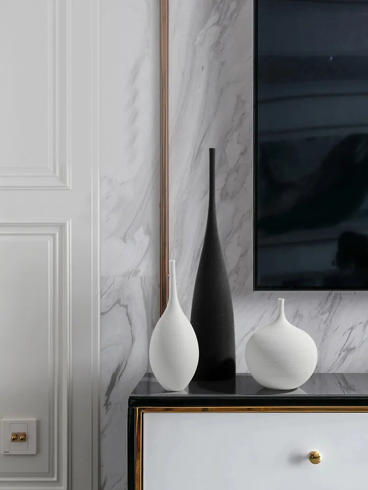 Minimalistisk keramikvas Handgjord matt dekorativ vas för modern hemdesign | Veska