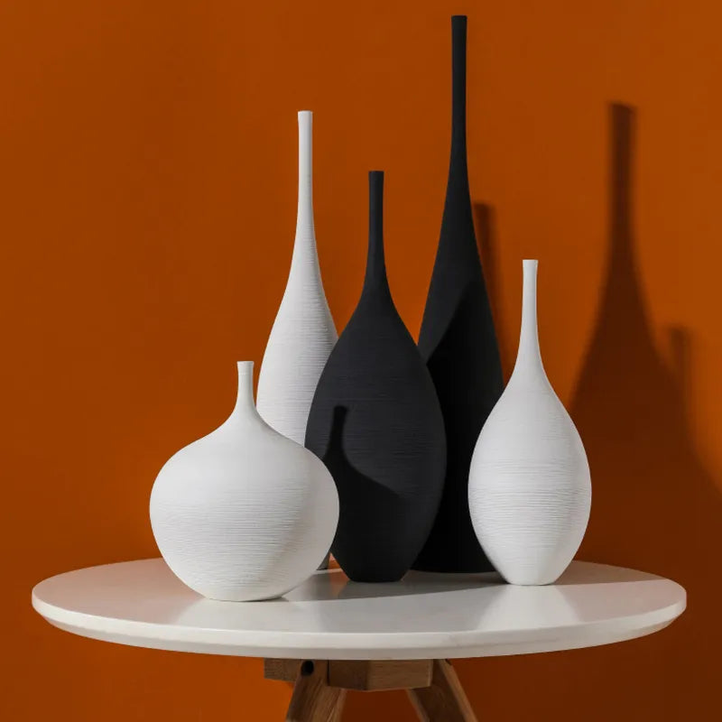 Minimalistisk keramikvas Handgjord matt dekorativ vas för modern hemdesign | Veska