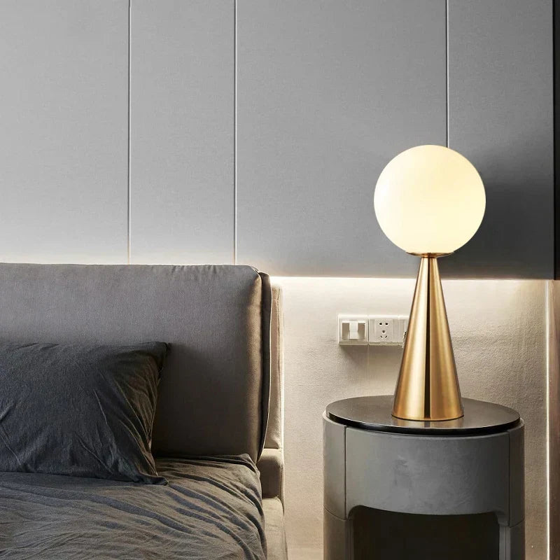 Modern bordslampa i lyxig stil | Veska
