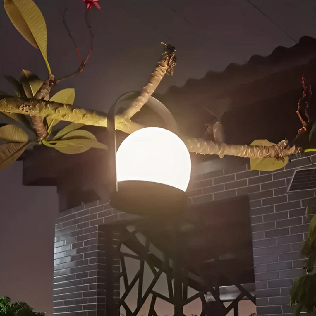 Modern Bordslampa med Laddningsalternativ | Veska