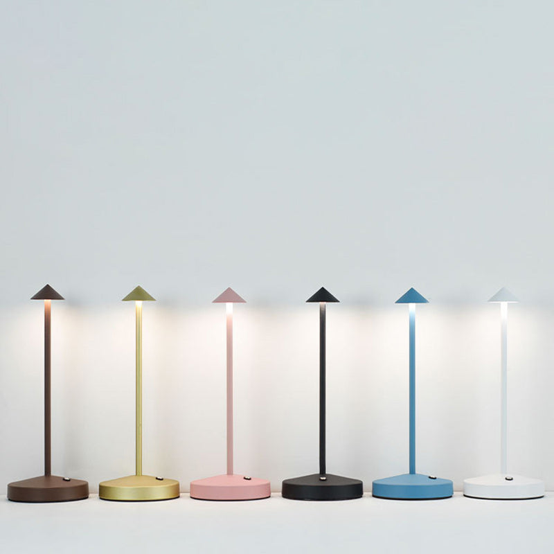 Modern Enkelhet Triangel Kon Rund Akryl Cylindern Järn LED Bordslampa för Vardagsrummet | Veska