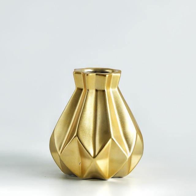 Modern Europa Kort Matt Diamond Porslin Keramisk Vask | Veska Liten Guld