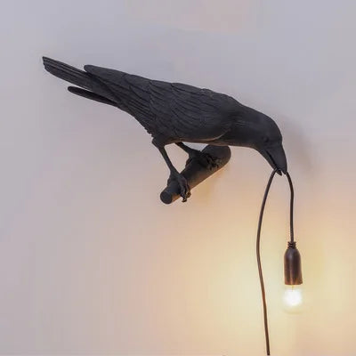 Modern Lucky Bird Bordsbelysning – Kreativ Resin Djurdesign för Sovrum och Vardagsrum | Veska Svart höger
