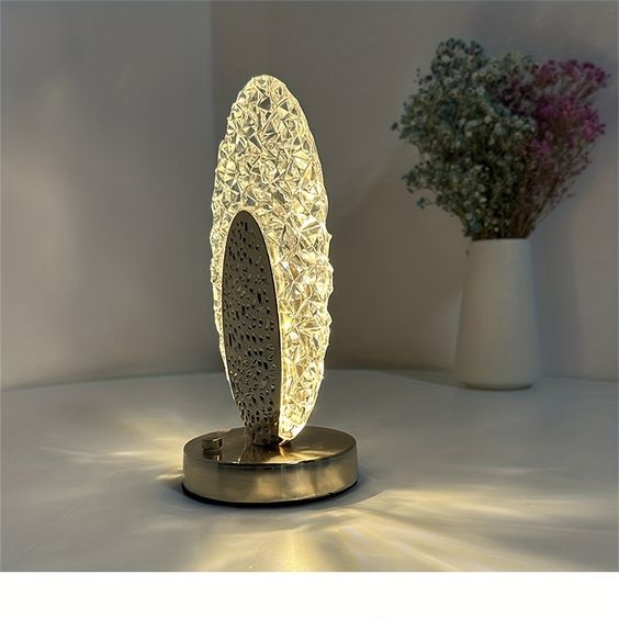 Modern & Lyxig Påfågel Lampa - CrystalGlow | Veska Standardtitel