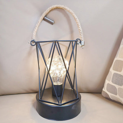 Modern minimalist vertikalrandig fyrkantig rund järn LED-bordslampa för vardagsrum | Veska
