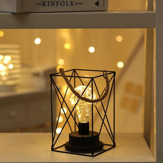 Modern minimalist vertikalrandig fyrkantig rund järn LED-bordslampa för vardagsrum | Veska