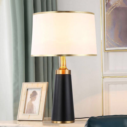 Modern övergångscylinder järn tyg 1-lamps bordslampa för vardagsrummet | Veska B