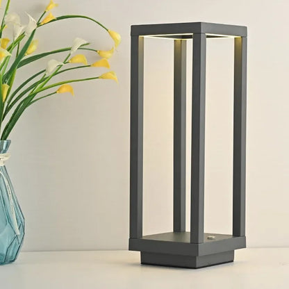 Modern trådlös bordslampa med stil | Veska