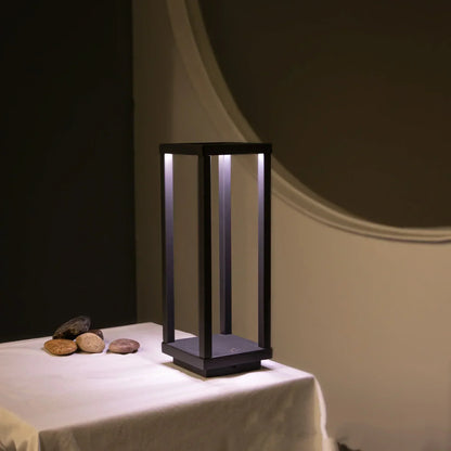 Modern trådlös bordslampa med stil | Veska