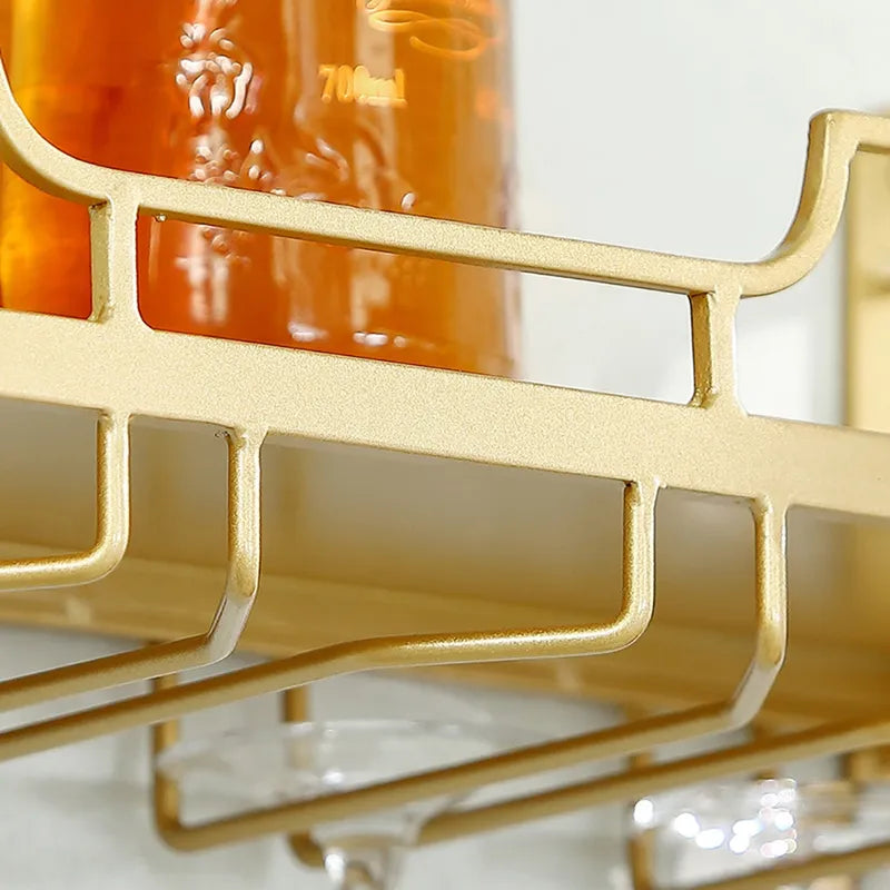 Modern väggvinrack med glashållare Funktionell & elegant | Veska