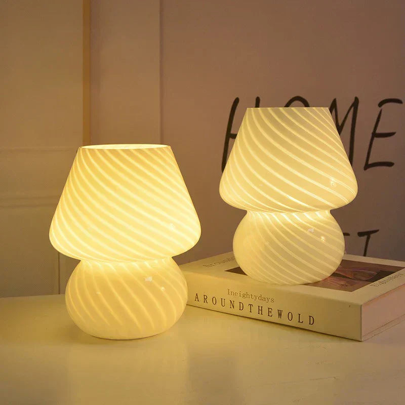 Murano Glass Table Lamp - Elegant och Unik | Veska