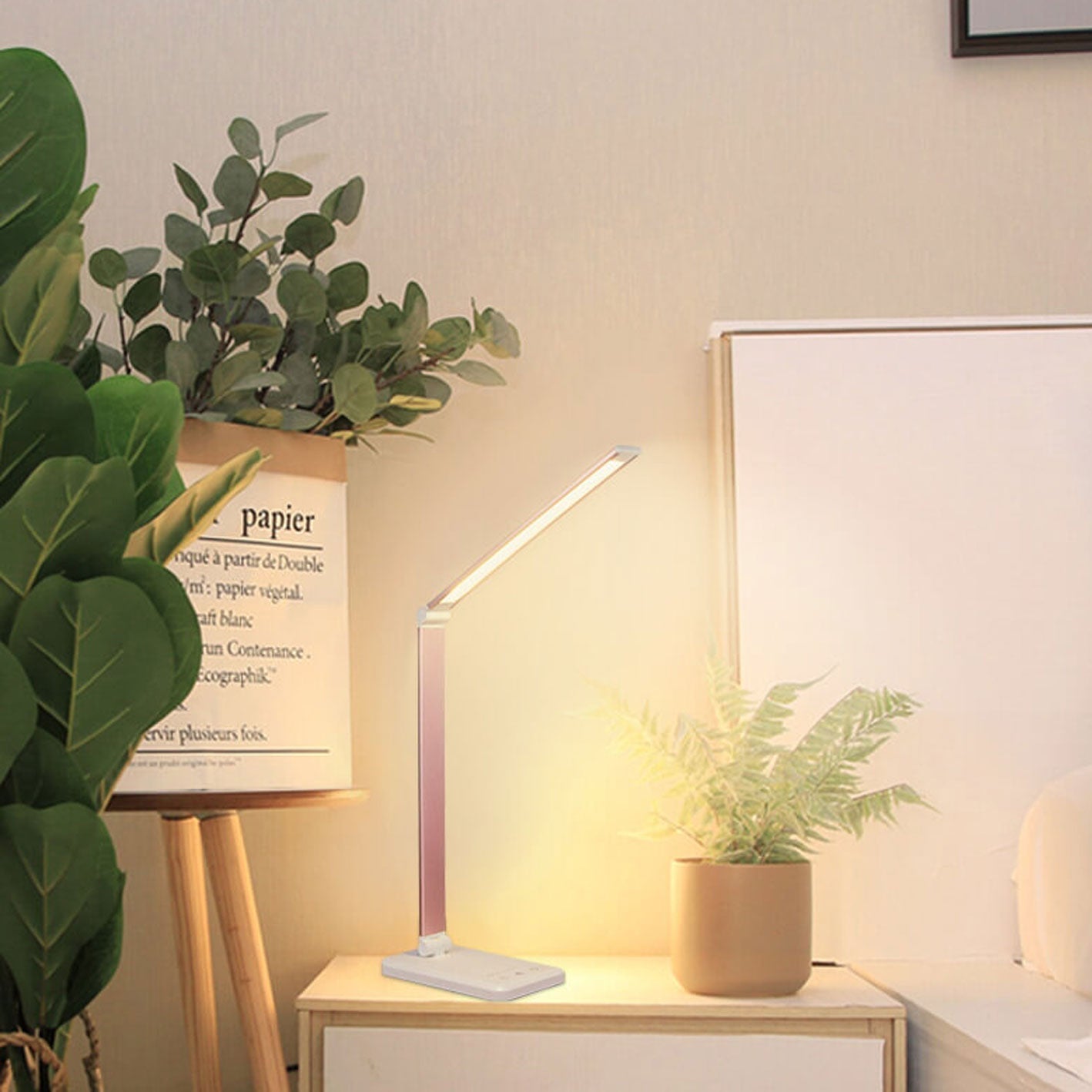 Nordic Creative Fällbar Touch Dimbar LED Skrivbordslampa | Veska