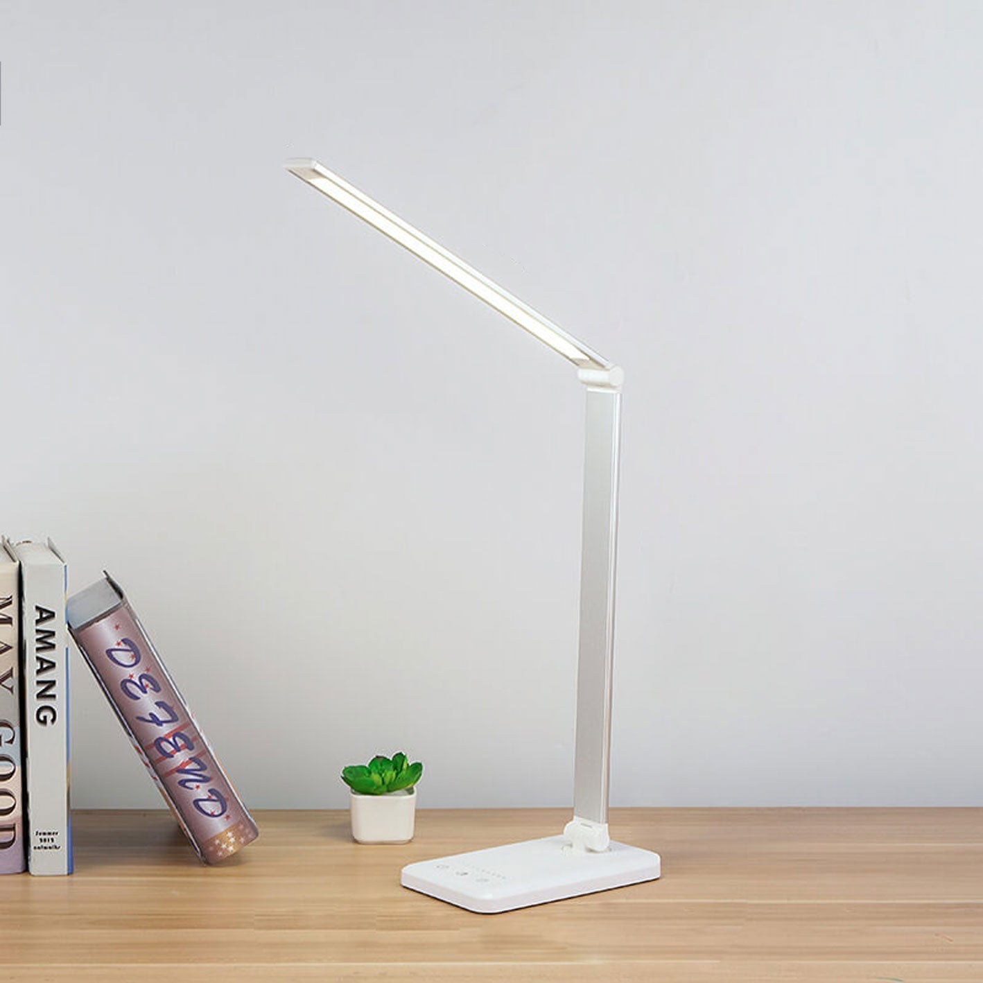 Nordic Creative Fällbar Touch Dimbar LED Skrivbordslampa | Veska Silver
