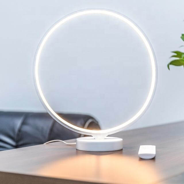 Nordic Mood Konst Dekorativ Bordslampa | Veska